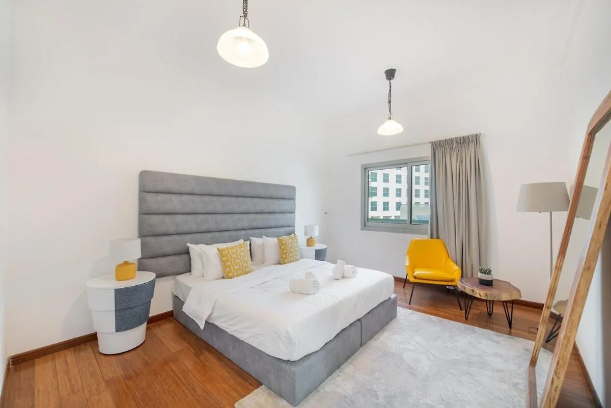 Stylish 2Br At Belvedere With Balcony Views Dubai
